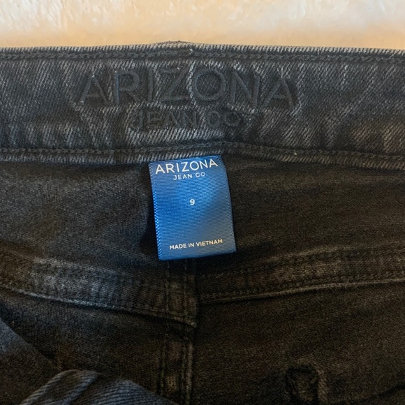 Arizona Jean Co. shorts - Picture 3 of 3